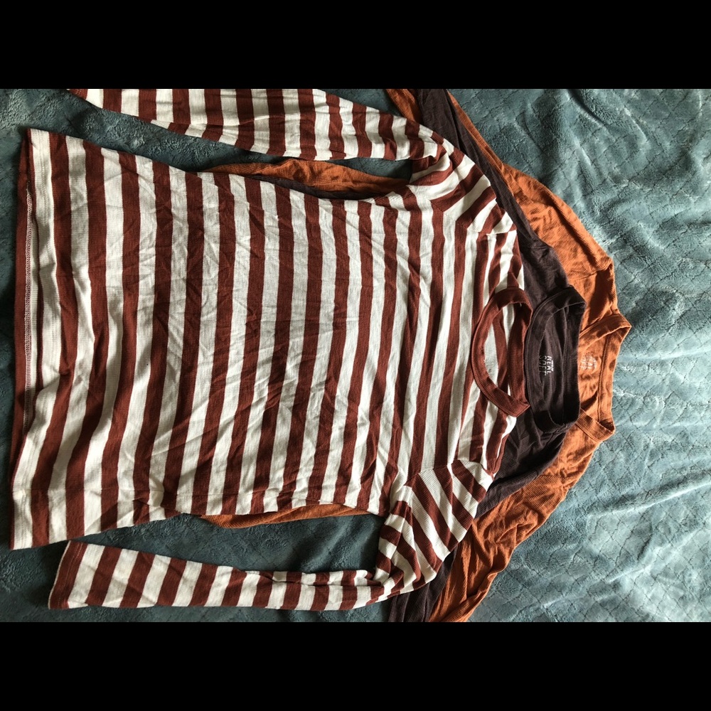 SOLD - 3 pack of Aerie Long Sleeved Shirts